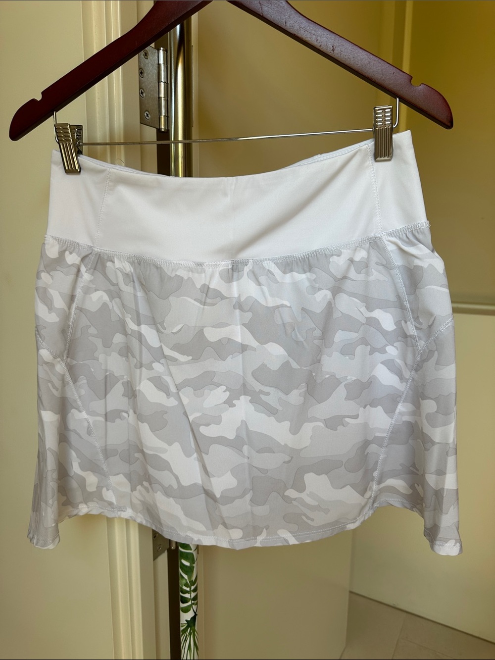 White RBX Camo Active Skirt with Wide Waistband